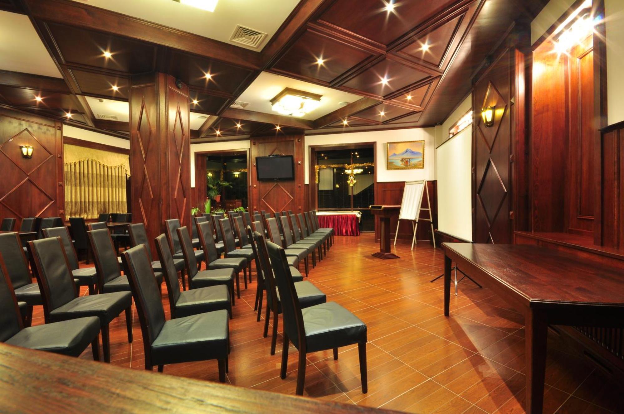 סינאיה Hotel Arca Lui Noe מראה חיצוני תמונה