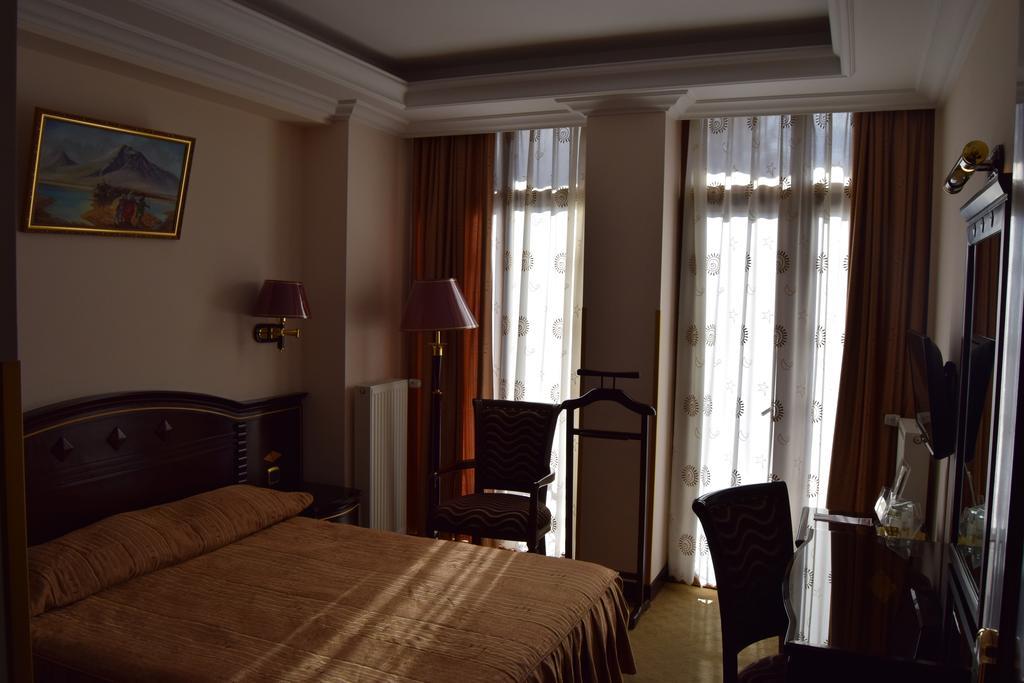 סינאיה Hotel Arca Lui Noe מראה חיצוני תמונה